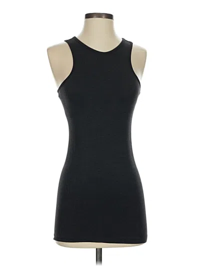 Pre-owned Lululemon Athletica Tank Top Black Halter Neckline Tops