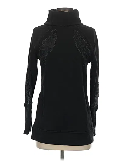 Pre-owned Lululemon Athletica Turtleneck Sweater In Black