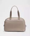 Lululemon City Essentials Duffle Bag 28l