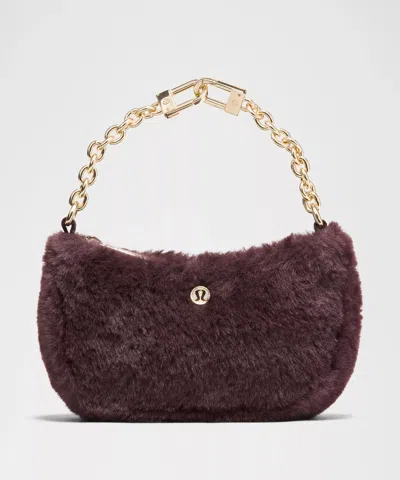 Lululemon City Essentials Nano Shoulder Bag