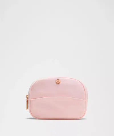 Lululemon City Essentials Pouch