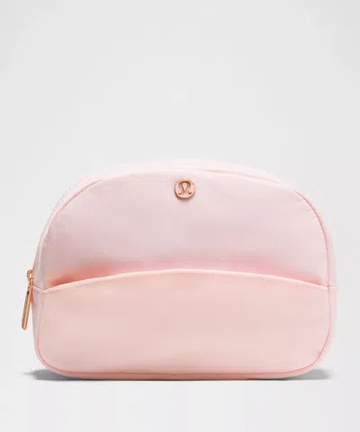 Lululemon City Essentials Pouch 4l