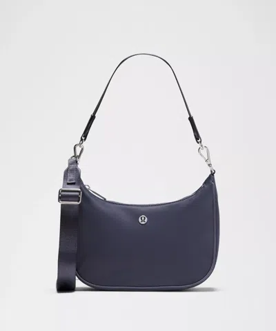 Lululemon City Essentials Small Shoulder Bag 3l