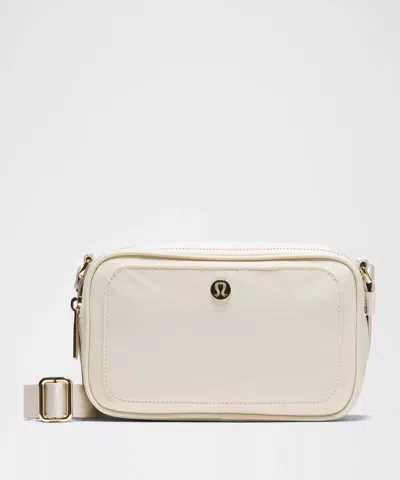Lululemon Crossbody Camera Bag 2l