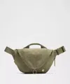 Lululemon Curved Crossbody Bag 3l