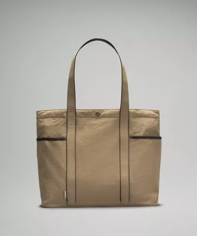Lululemon Daily Multi-pocket Tote Bag 20l