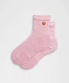 Lululemon Daily Stride Quarter Socks In Pink