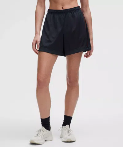 Lululemon Double-layered Mesh Mid-rise Short 5"
