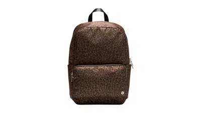 Pre-owned Lululemon Everywhere 22l Metal Hardware Backpack In Leopardo Shift Desert Khaki /gold