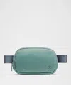 Lululemon Everywhere Belt Bag 1l