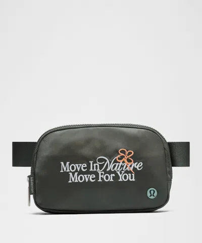 Lululemon Everywhere Belt Bag 1l