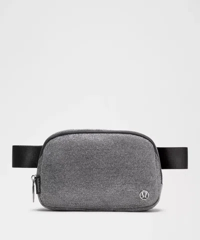 Lululemon Everywhere Belt Bag 1l
