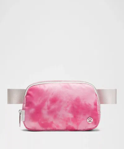 Lululemon Everywhere Belt Bag 1l