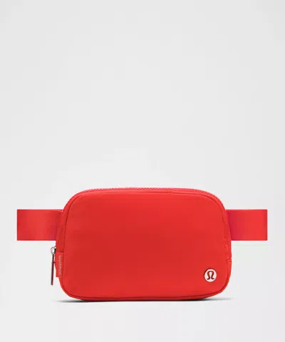 Lululemon Everywhere Belt Bag 1l