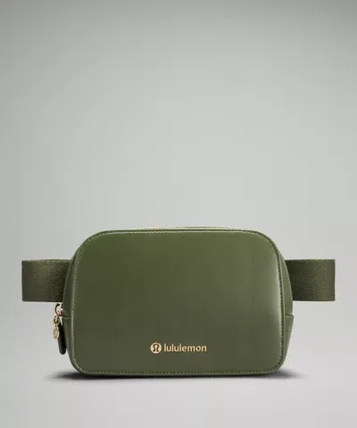 Lululemon Everywhere Belt Bag Cactus Material 1l