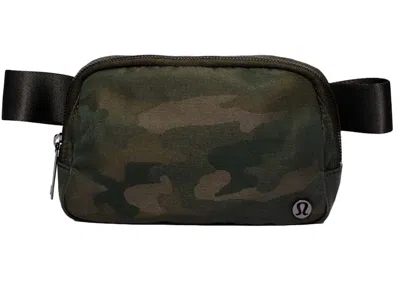 Pre-owned Lululemon Everywhere Belt Bag In Heritage Camo Jacquard/max Dark Olive/sargent Green