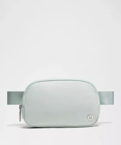 Lululemon Everywhere Belt Bag With Long Strap 1l