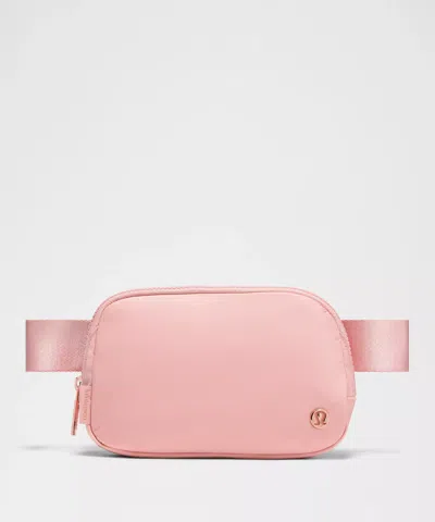 Lululemon Everywhere Belt Bag With Long Strap 1l