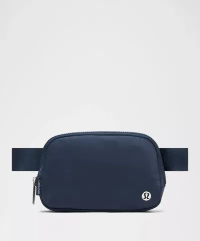 Lululemon Everywhere Belt Bag With Long Strap 1l