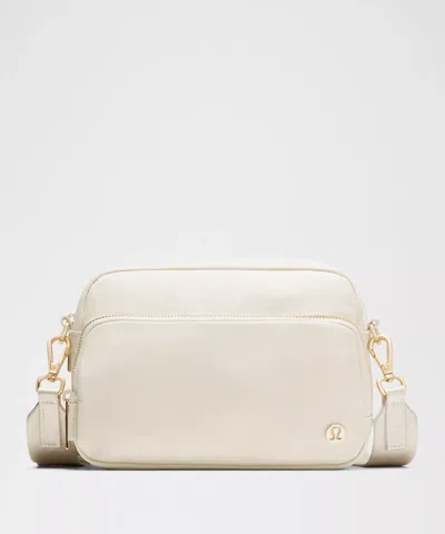 Lululemon Everywhere Crossbody 3l Large
