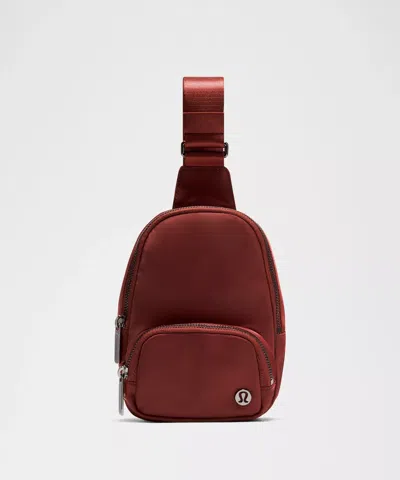 Lululemon Everywhere Sling Bag Small 2l