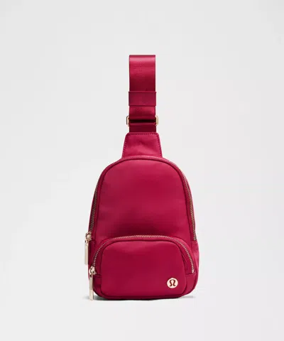 Lululemon Everywhere Sling Bag Small 2l