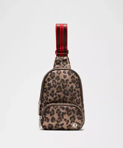 Lululemon Everywhere Small Sling Bag 2l