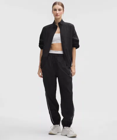 Lululemon License To Train Woven Mid-rise Jogger In Black