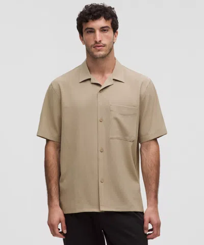 Lululemon Lightweight Camp Collar Button-up Shirt Pocket