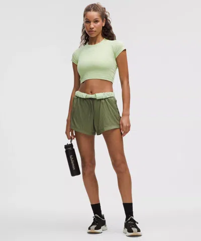 Lululemon Lightweight Mid-rise Active Short 5"