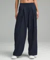 Lululemon Lightweight Tennis Mid-rise Track Pants Full Length In Blue