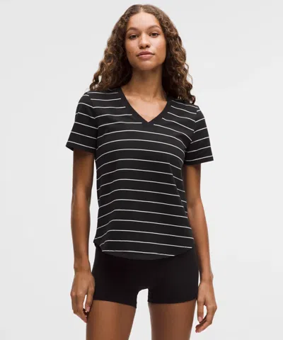 Lululemon Love V-neck T-shirt In Black