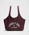 Lululemon Lovely Graphic Shopper Bag 28.5l