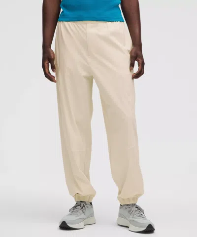 Lululemon Men's Lightweight Woven Jogger