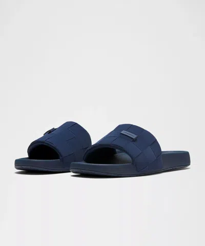 Lululemon Men's Restfeel Woven Slide