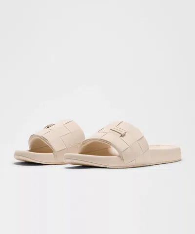 Lululemon Men's Restfeel Woven Slide In Blue