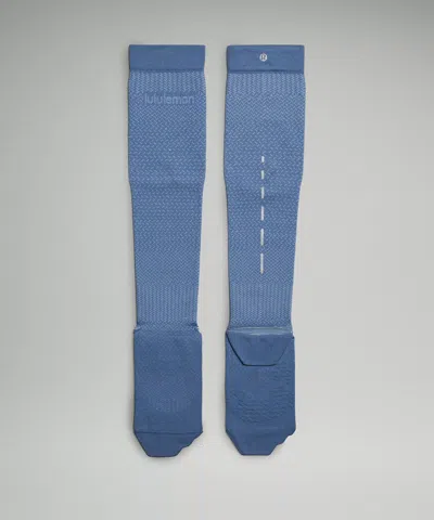Lululemon Micropillow Compression Knee-high Running Socks Light Cushioning In Blue