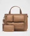 Lululemon Multi-pocket Tote Bag 19.5l