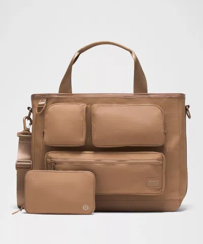 Lululemon Multi-pocket Tote Bag 19.5l