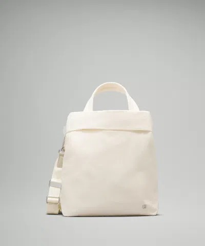Lululemon On My Level Bag 2.0 19l