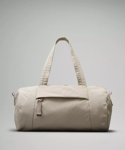 Lululemon On My Level Barrel Duffle Bag 16l