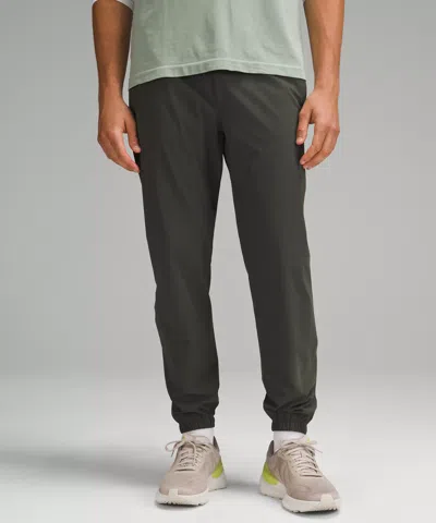 Lululemon Pace Breaker Jogger Shorter In Blue