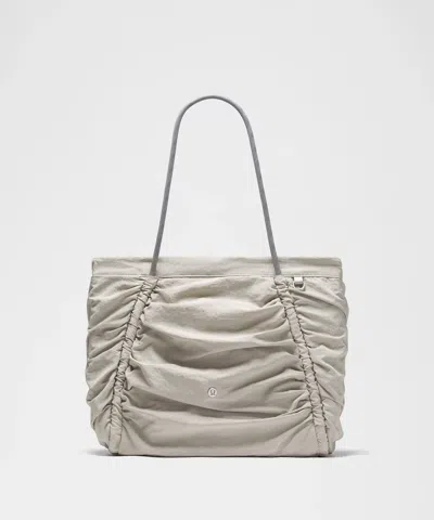 Lululemon Ruched Tote Bag 24l