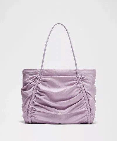 Lululemon Ruched Tote Bag 24l In Purple