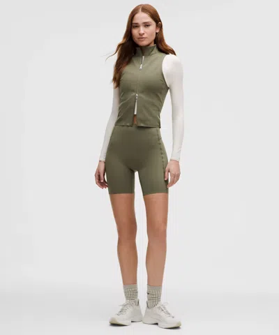 Lululemon Santa Monica High-rise Short 6"