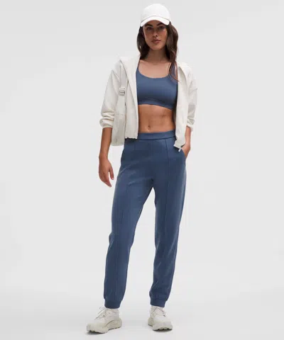 Lululemon Softstreme Classic-fit High-rise Jogger
