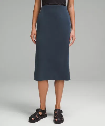 Lululemon Softstreme High-rise Midi Skirt In Blue