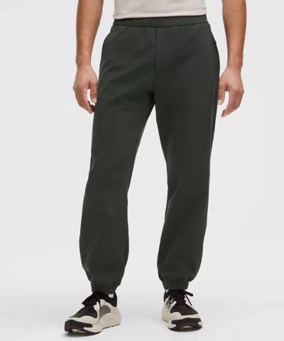 Lululemon Sojourn Jogger