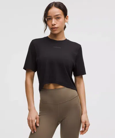 Lululemon Swiftly High-low Cropped Short-sleeve Shirt In Black