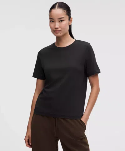 Lululemon The Classic Tee